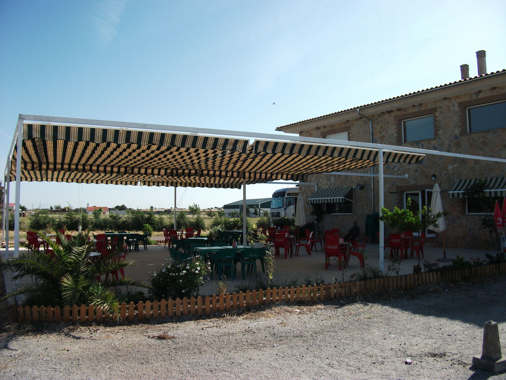 Hotel Restaurante Sostenible La Laguna Brozas Exteriér fotografie